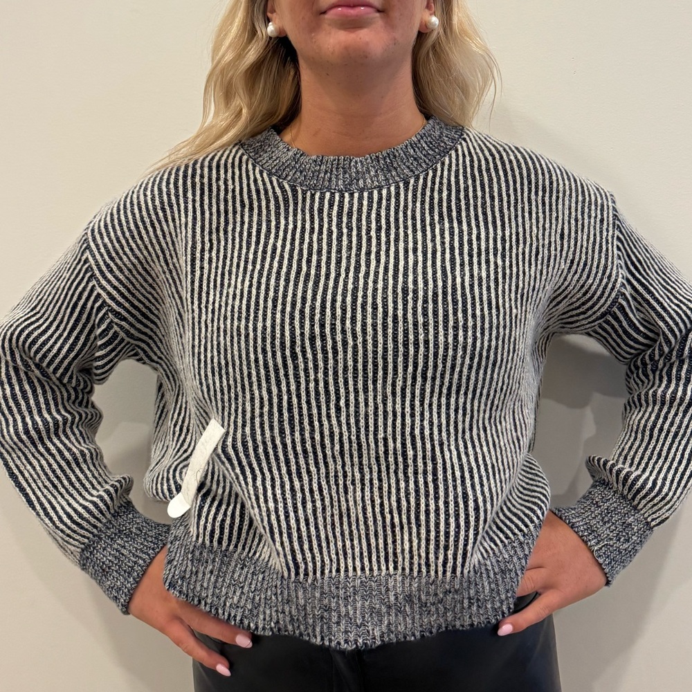 STRIPED KNIT SWEATER